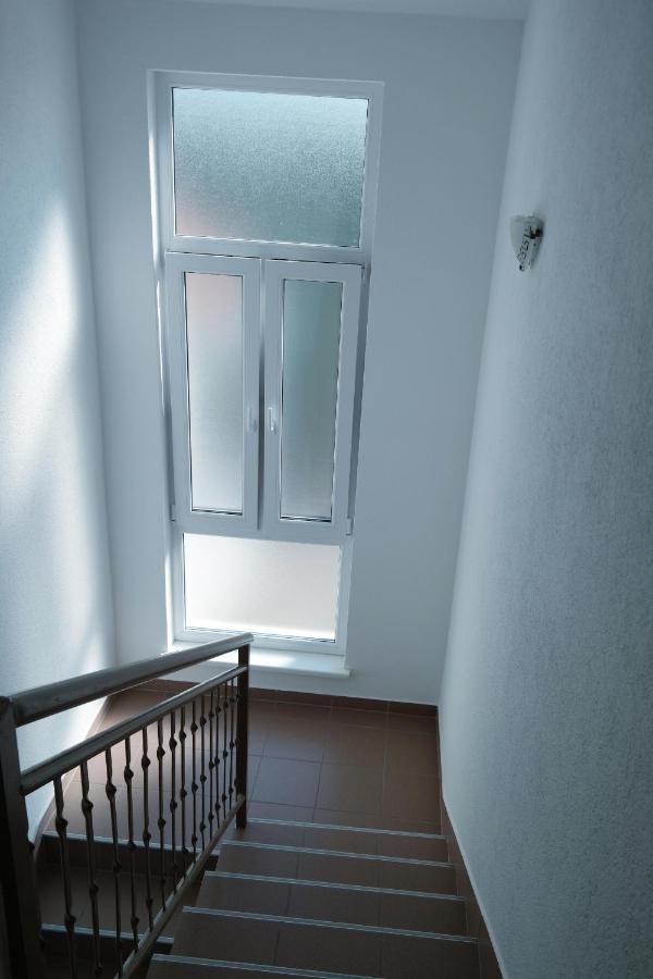 Apartments Gabrijel Водице Екстер'єр фото